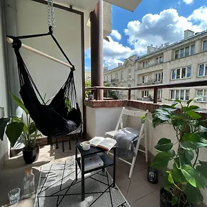 Apartament Oomph Center Well Designed With Balcony, Warszawa